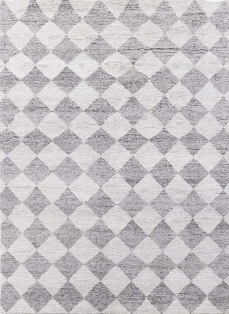 301157