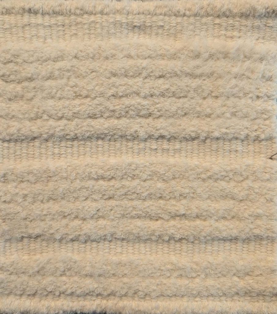 195743
