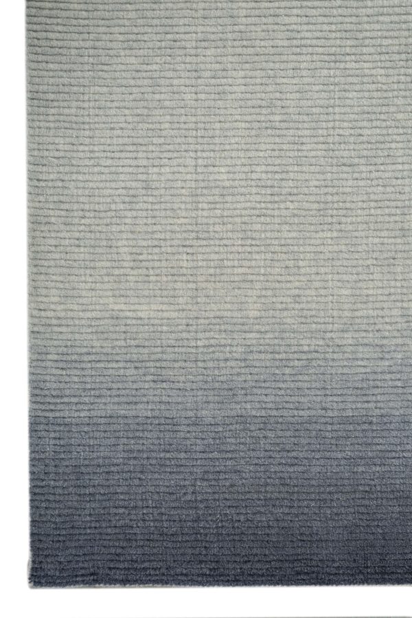 302953 - Image 4