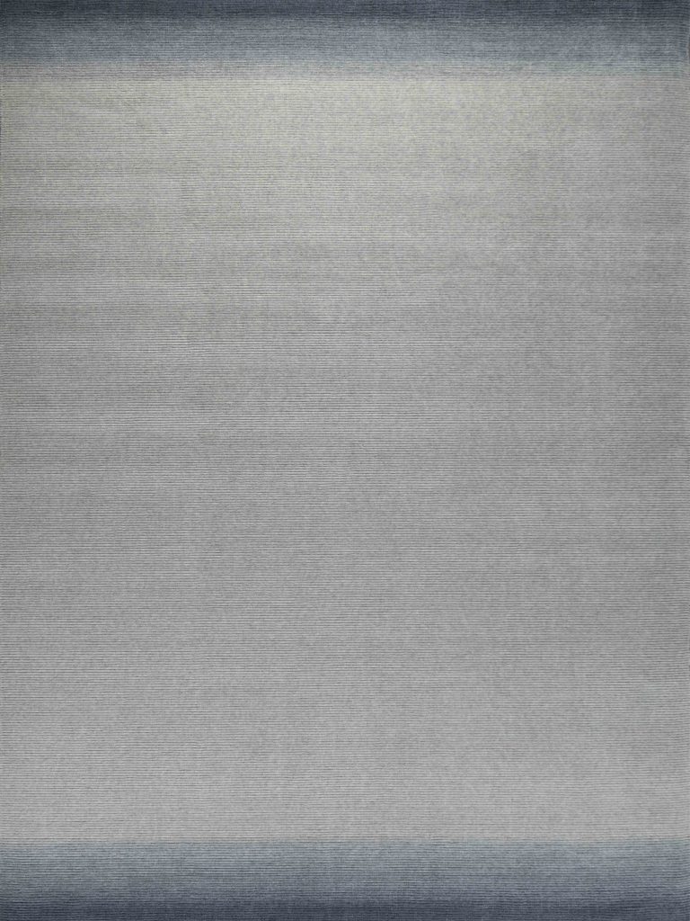 303685